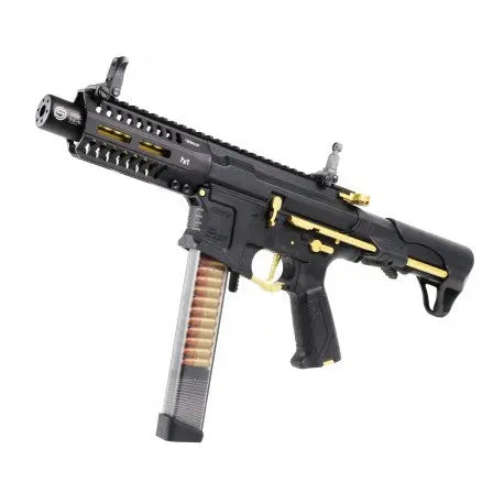 "Réplique ARP9 Stealth Gold par G&G, design M4 avec chargeur 9MM, garde-main M-LOK unique, silencieux intégré, crosse PDW, et finition dorée."