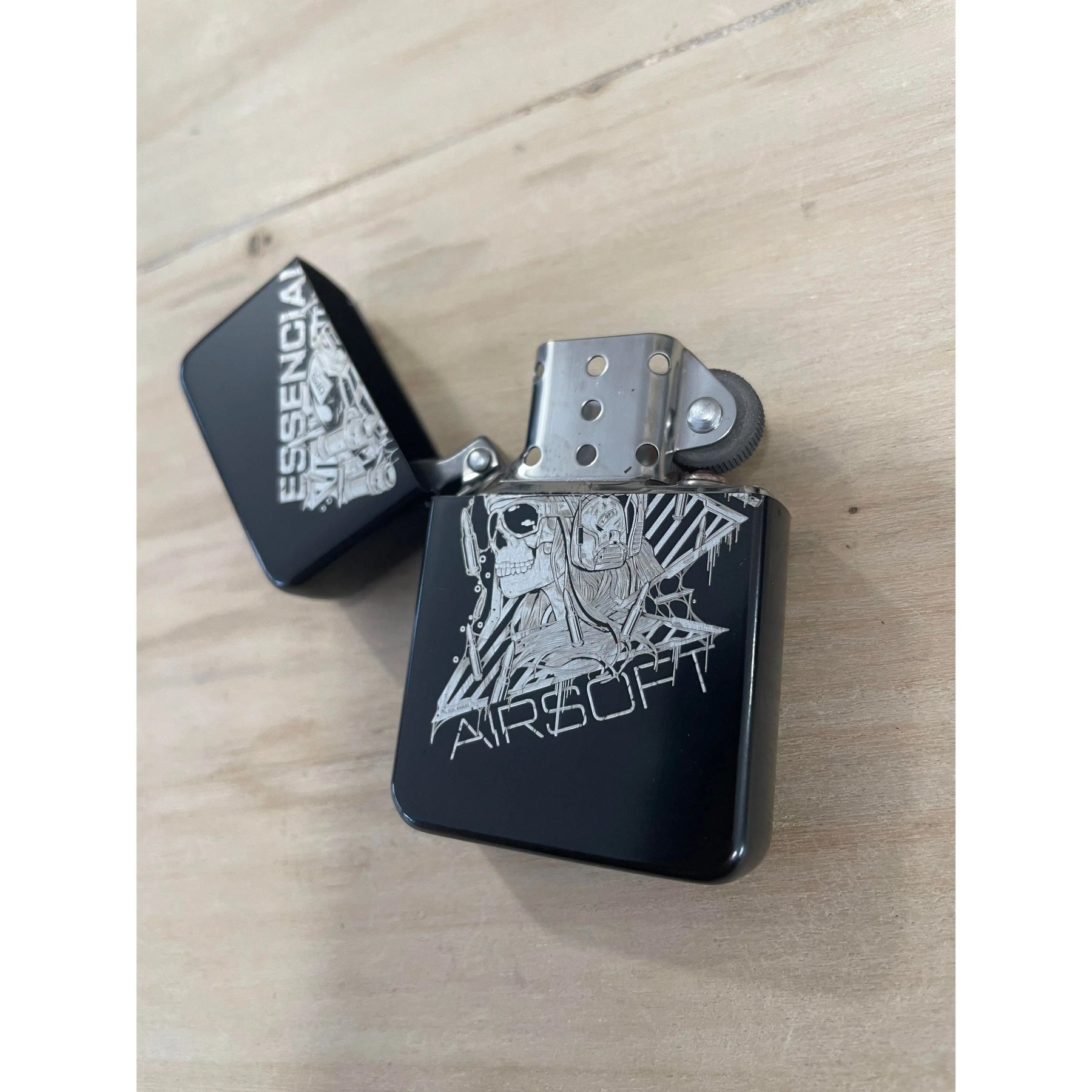 Briquet US Noir Essencial pour Airsoft