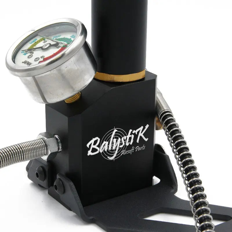 Balystik Pompe à main HPA 300 bar Stage 4 pour recharger les réservoirs d'air comprimé pour airsoft, carabines PCP et fusils à air, avec 4 étages de compression