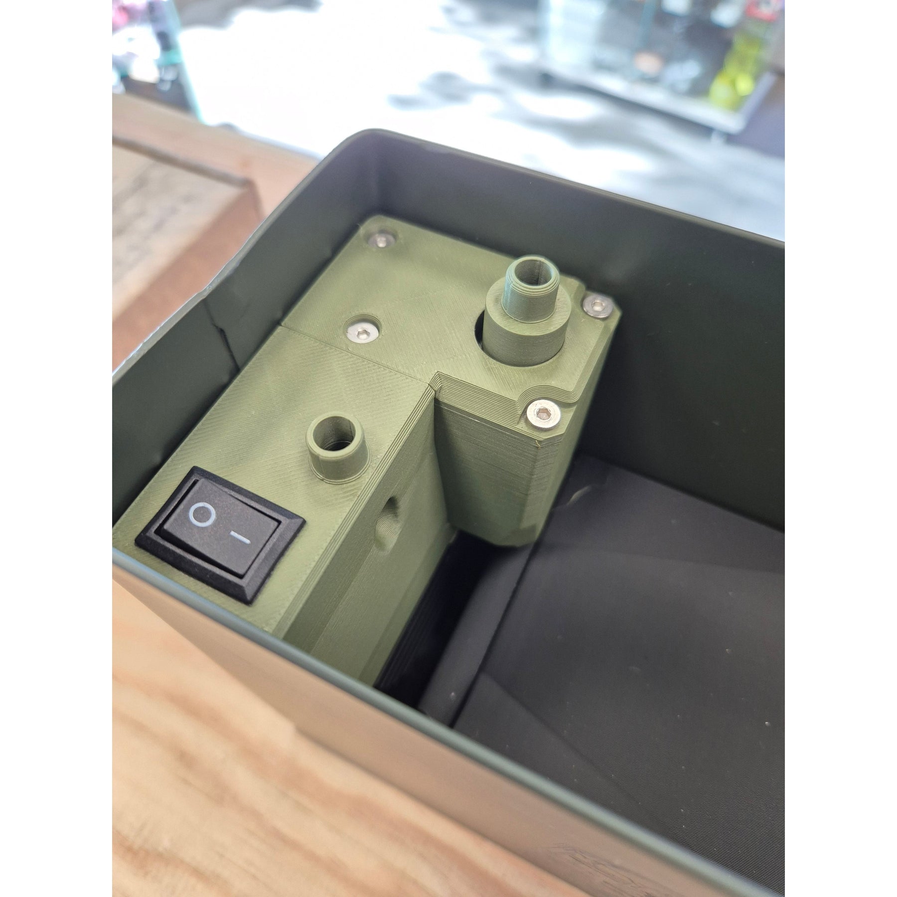 Boîte de recharge électrique étanche pour billes Bios avec arrêt automatique et buse de déchargement intégrée