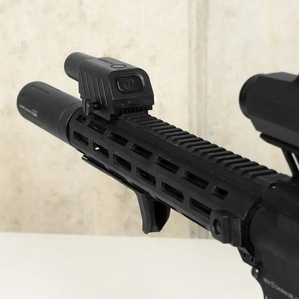 ClipCam Novritsch pour enregistrer et partager les moments forts du jeu, incluant des fonctionnalités comme le bouton de clip, une application gratuite pour le partage instantané sur les réseaux sociaux, et