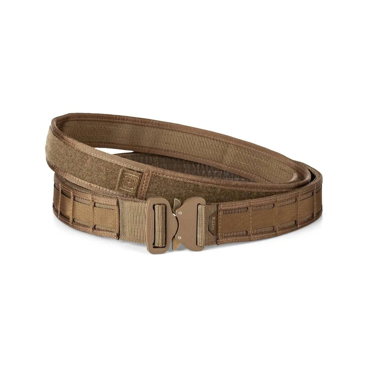 Ceinture de combat Maverick Battle 5.11 Tan avec boucle Austri Alpin Cobra, passants MOLLE découpés au laser et ceinture intérieure en sangle nylon