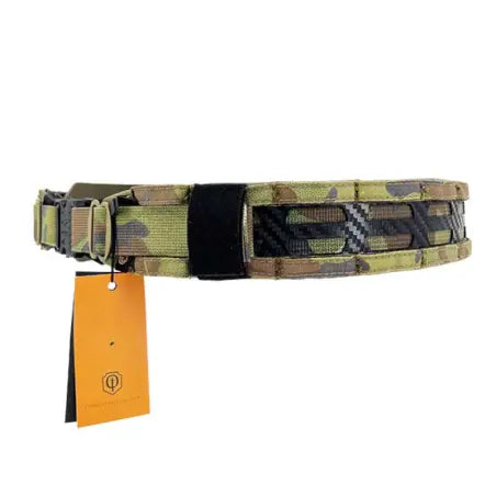 Ceinture Conquer FS BELT Multicam réglable et résistante avec boucle QD, conçue en polymère, ultralégère et rigide pour un meilleur ancrage des pochettes,