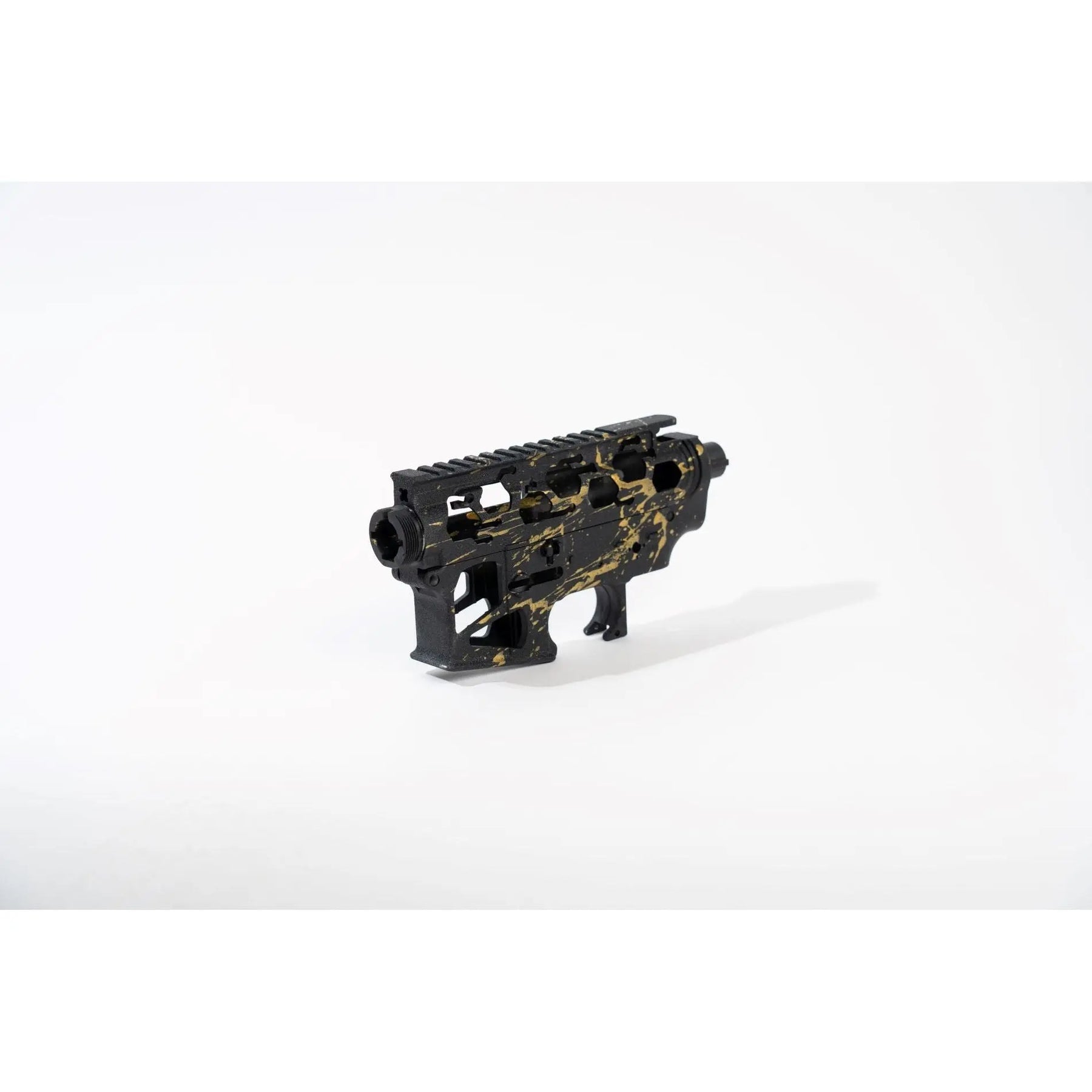 Corps Skeleton Essencial Airsoft M4 en aluminium usiné CNC avec peinture époxy, motifs uniques, peintures unies, pailletées holographiques et texturées, livré avec top