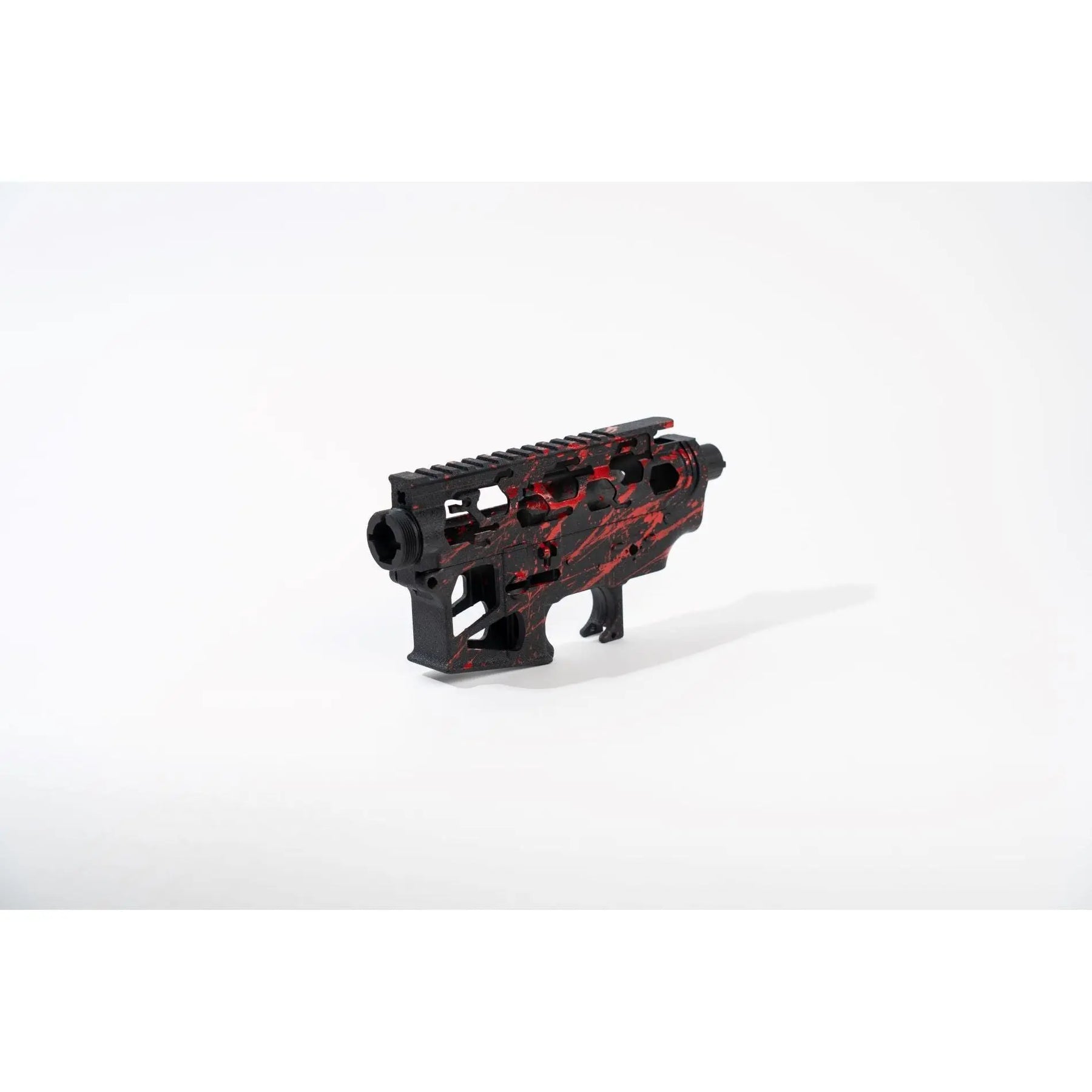 Corps M4 en aluminium usiné CNC avec peinture époxy unique et options de finition variées pour Airsoft, fabriqué en France