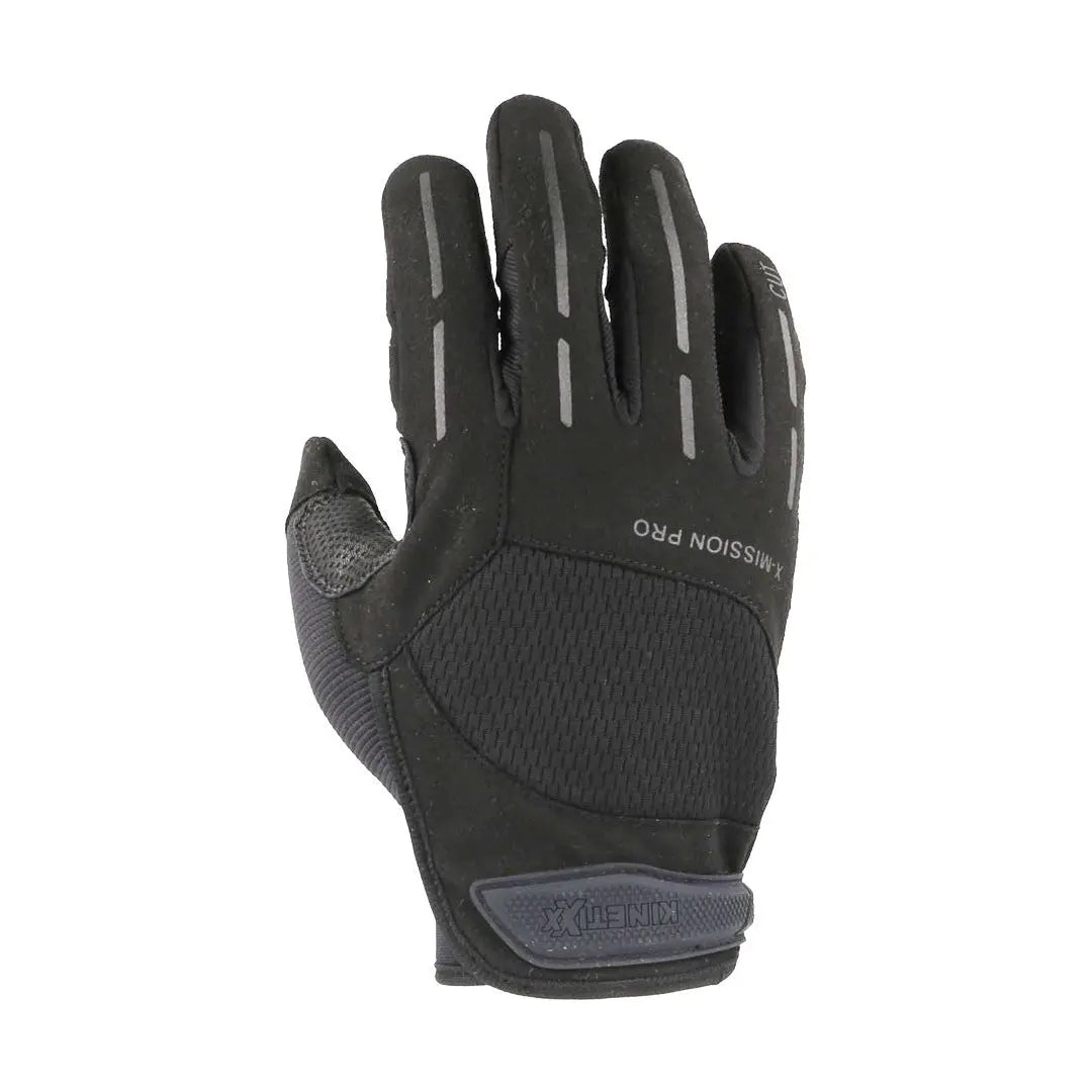 Des gants d'intervention noirs X-Mission Pro de Kinetix, compatibles avec les écrans tactiles et offrant une protection élevée contre les coupures.