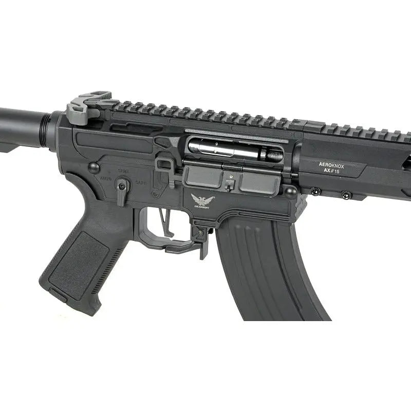 Réplique Double Eagle M4 UTR EK47 avec gearbox v2 et système de détente électronique Falcon
