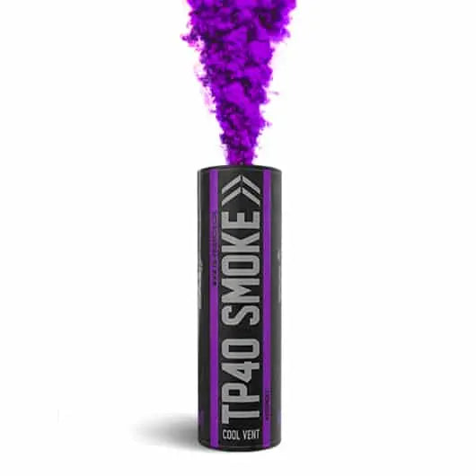 Image d'un fumigène simple sortie TP40, idéal pour masquer les mouvements en airsoft et paintball, avec système d'activation à goupille et durée de combustion de 30 à 60 secondes