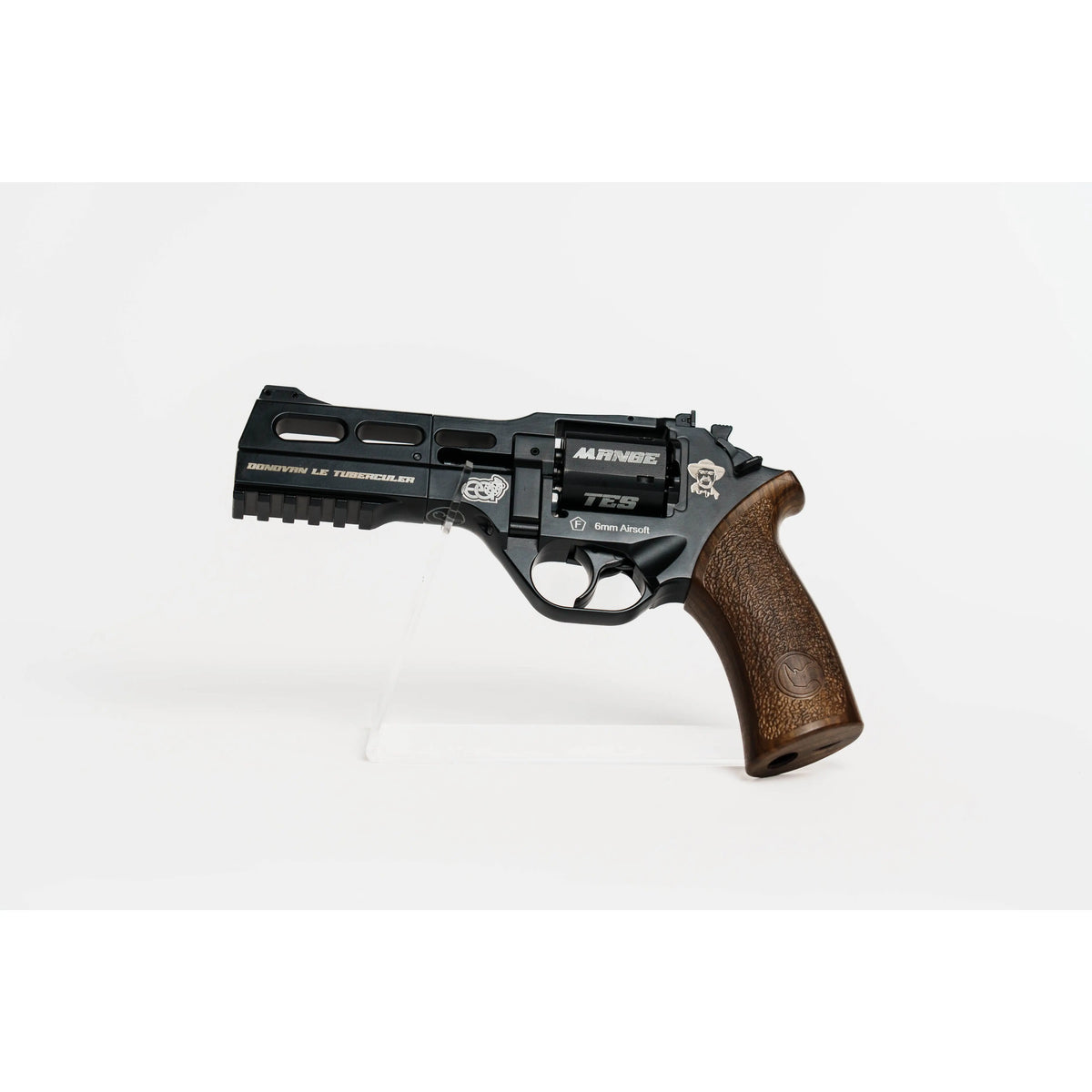 Rhino 60DS 'Donovan' édition, réplique réaliste de revolver avec corps et canon métal, gravures uniques et marquages officiels Rhino .357 Magnum