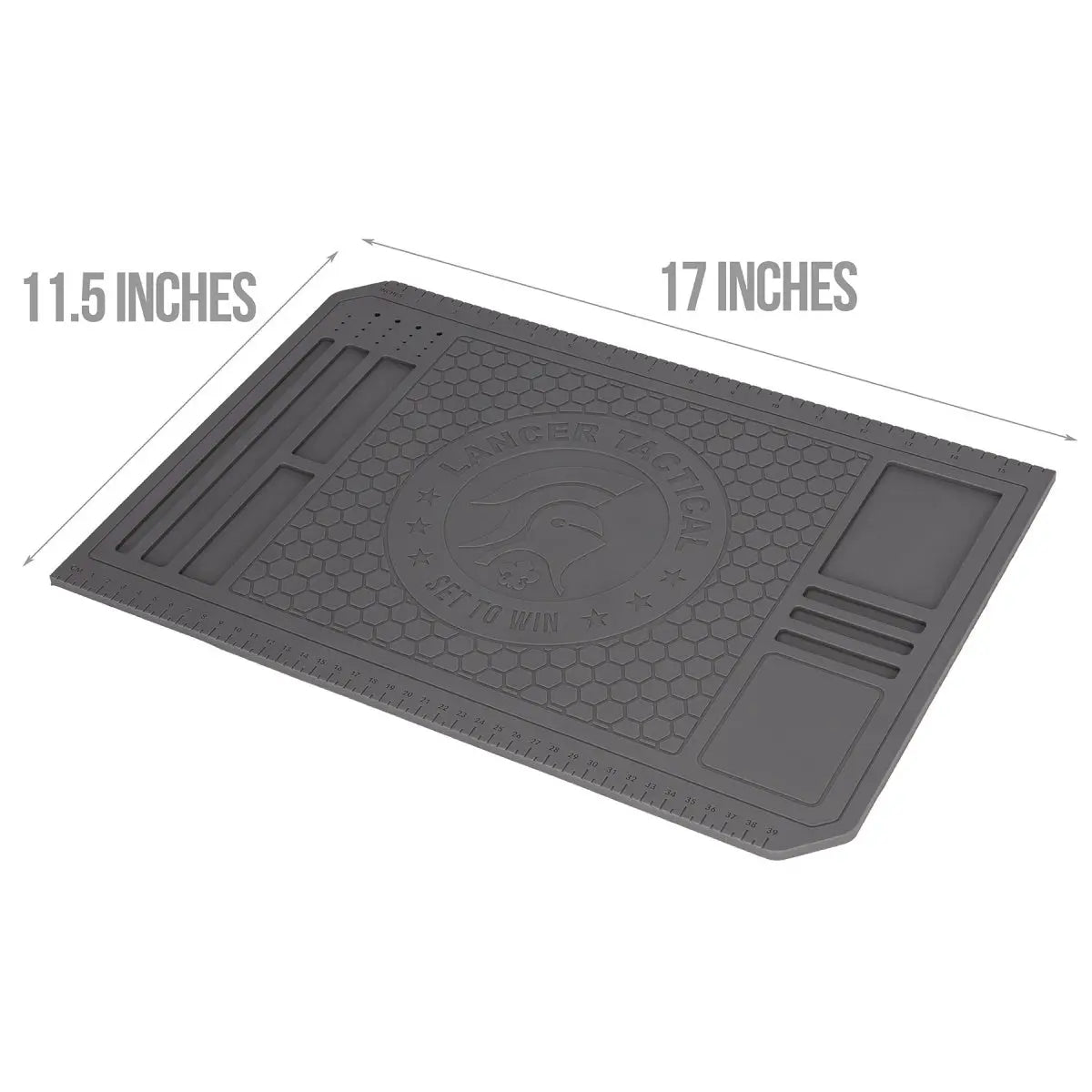 Alt tag pour un tapis de maintenance Lancer Tactical gris en silicone de dimensions 27,9 cm x 43 cm avec graduation en centimètres et en pouces