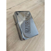 Briquet en métal poli US avec détail de boiserie