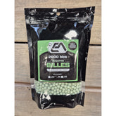 Paquet de 2000 billes bio traçantes EA Essencial Airsoft, testées pour une précision de tir optimale, certifiées bio