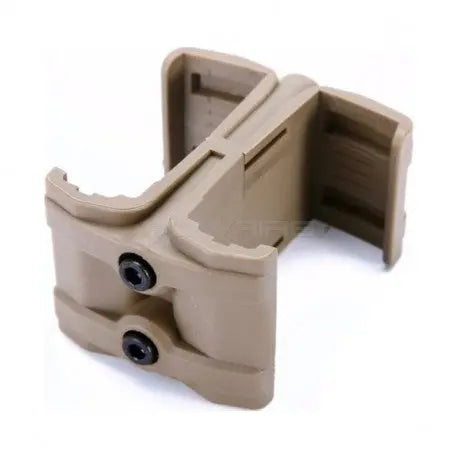 Coupleur de chargeurs M4/AR15 TAN pour une recharge rapide et efficace