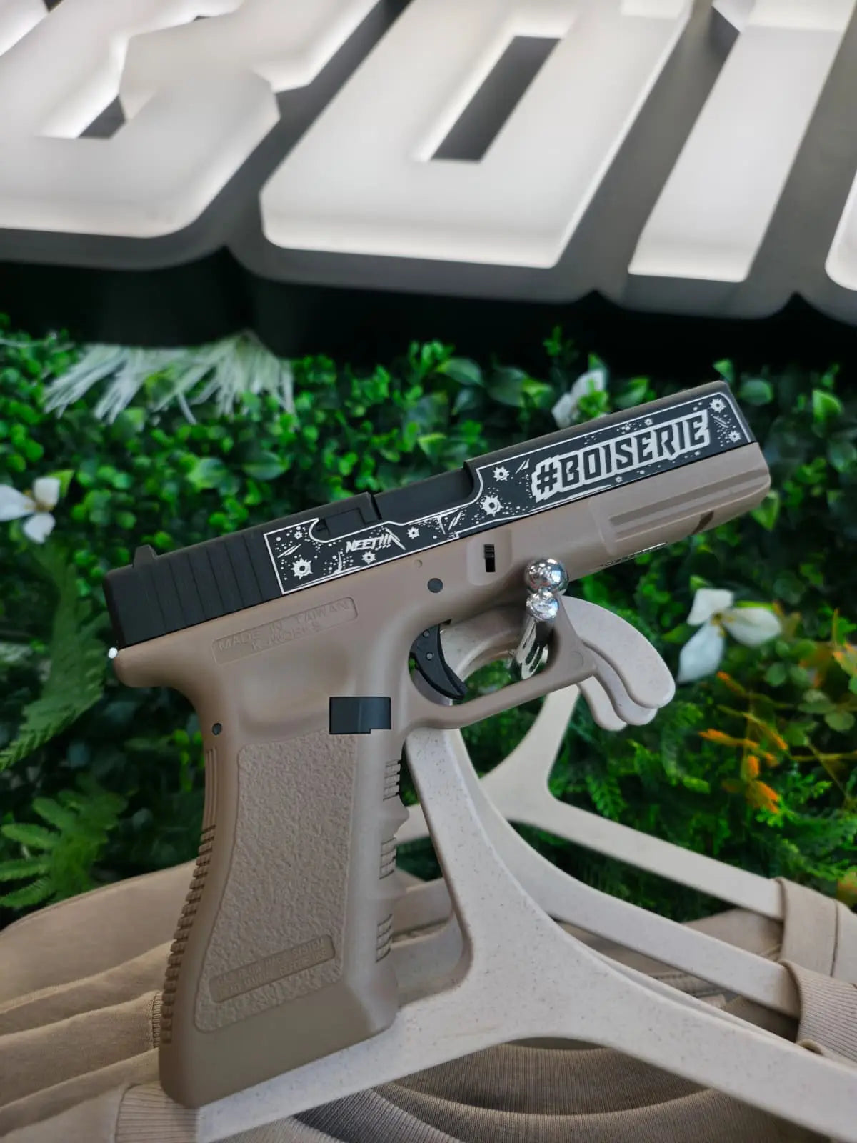 GBB Type G17 Bi-ton Boiserie Gaz 1joules