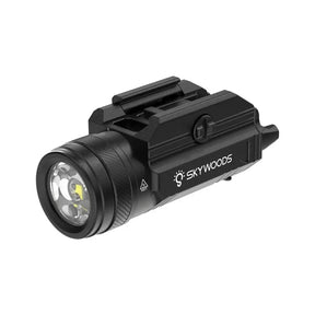 Alt tag: Lampe tactique Skywoods PL800 avec laser vert intégré et 800 lumens de luminosité