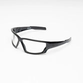 Certifiées CE, lunettes de protection CONQUER ZYPHER noires en polycarbonate avec rembourrage en EVA souple, traitement antibuée et polyvalence d'ajustement.