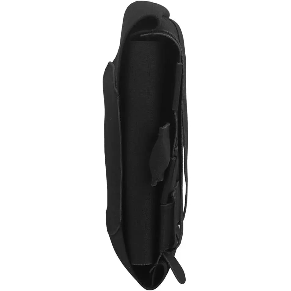 Poche MOLLE First Aid XL Noire robuste en nylon et polymères, idéale pour ranger et accéder rapidement à votre matériel médical lors de parties d'airsoft.