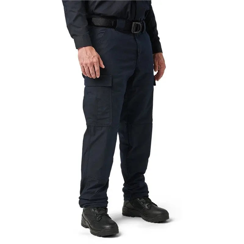 Pantalon tactique Flex-Tac TDU Ripstop Dark Navy de 5.11 avec ceinture auto-ajustable, genoux renforcés et grandes poches cargo compatibles TacTec.