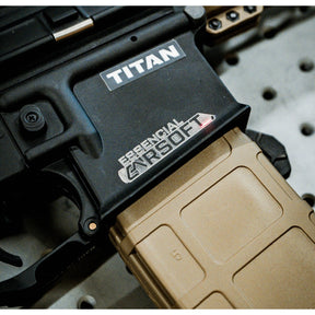 Service de gravure laser personnalisée sur répliques et chargeurs d'airsoft
